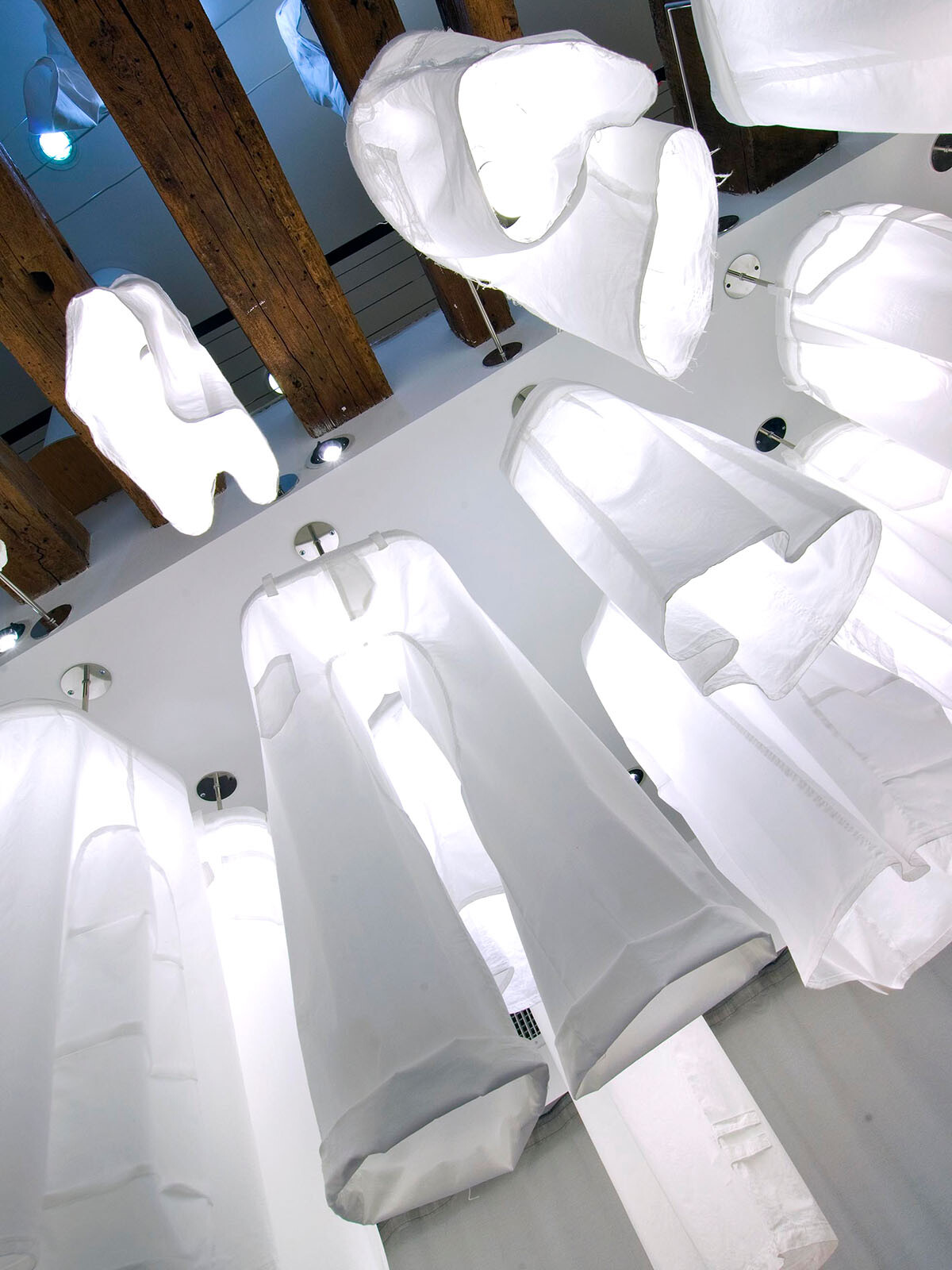 Camper, 50th Anniversary: Our Stores (Fig. 12)