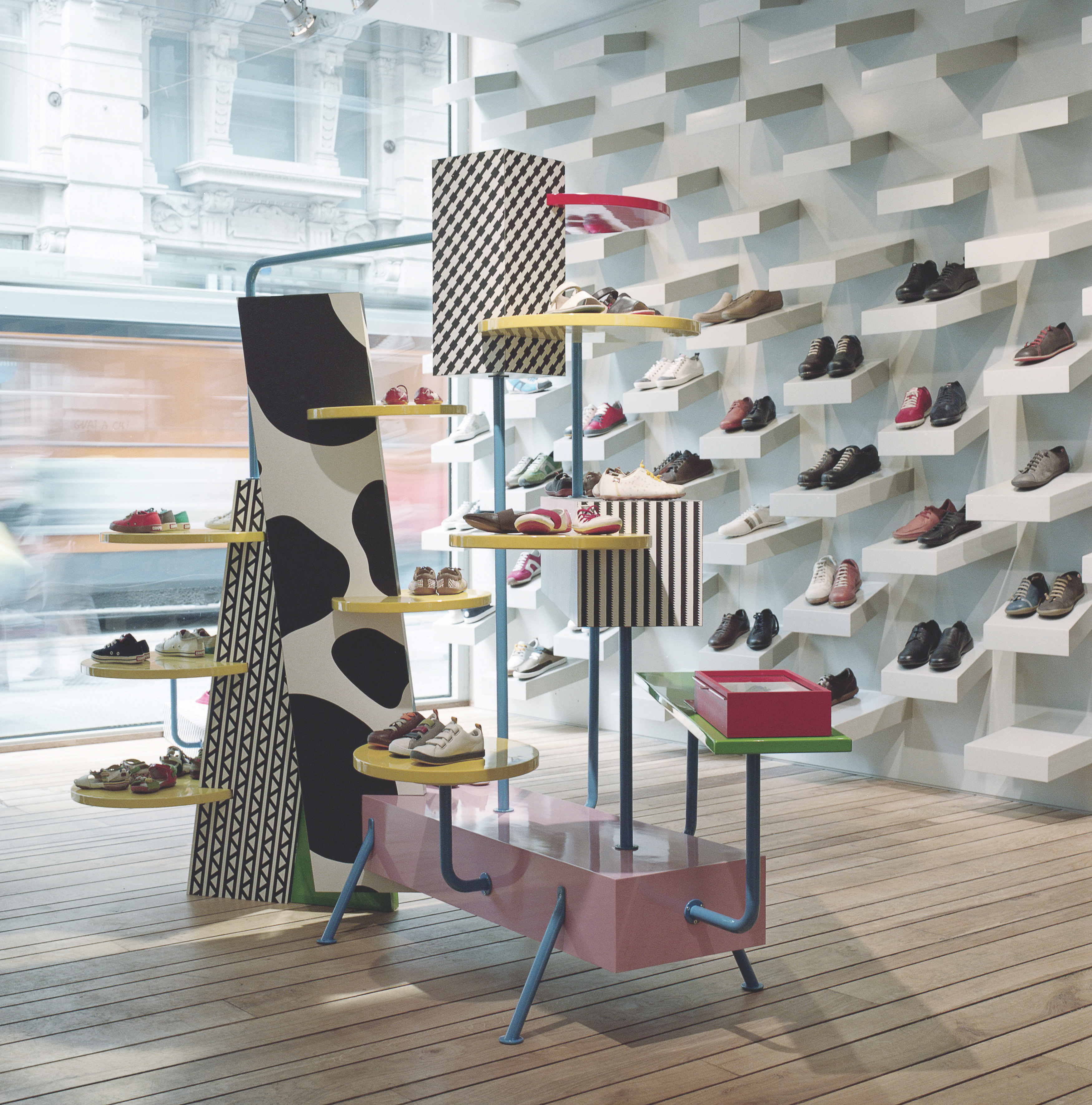 Camper, 50th Anniversary: Our Stores (Fig. 21)