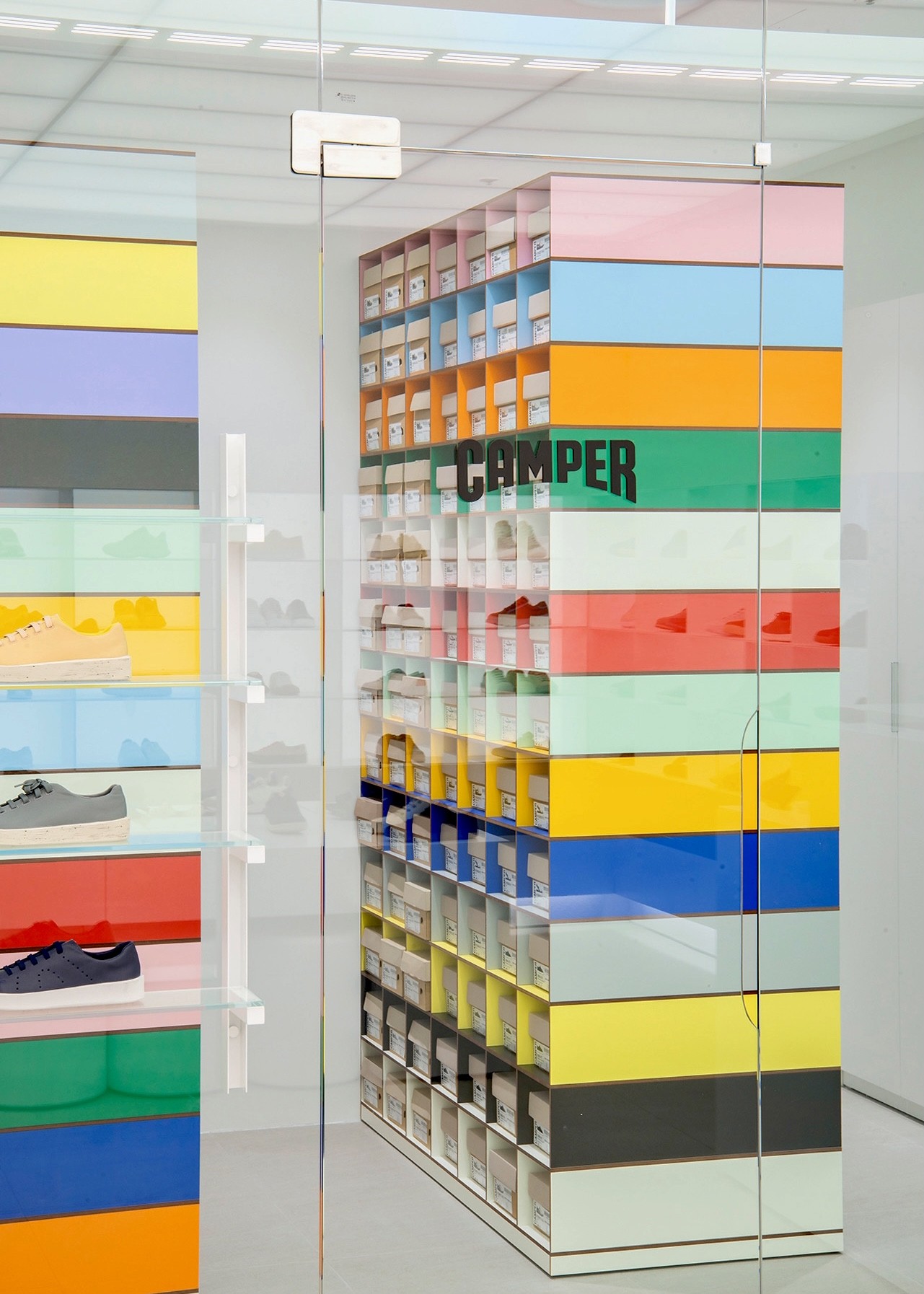 Camper, 50th Anniversary: Our Stores (Fig. 31)